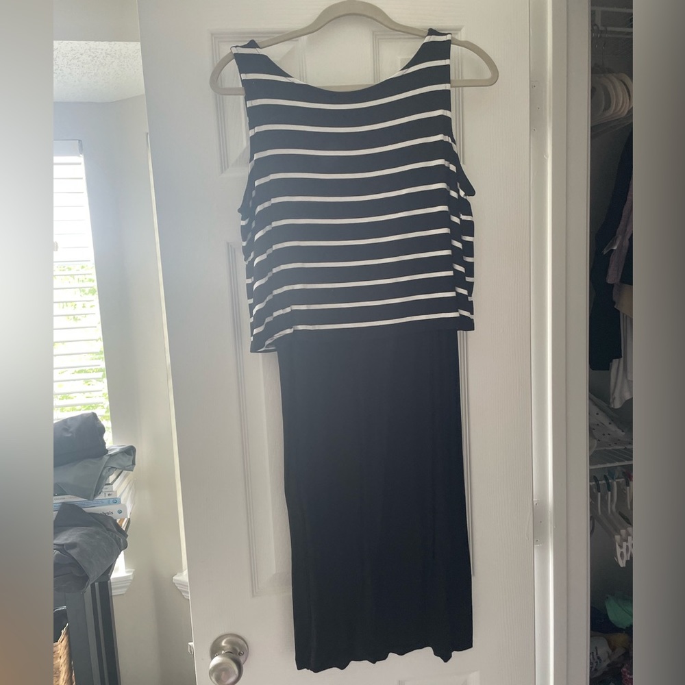 Nursing dress